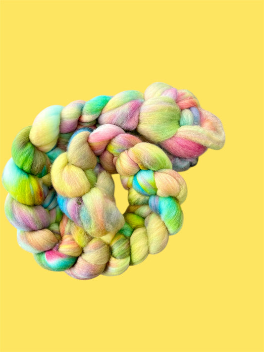 Merino Wool Top ( Roving ) - Fireworks