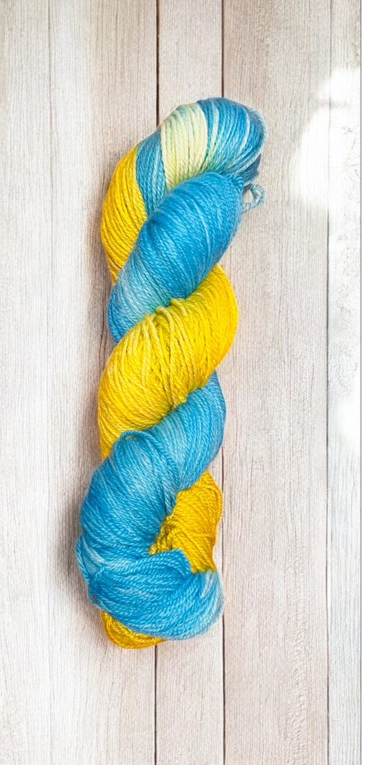 Bright Buttons -Sock yarn 4ply