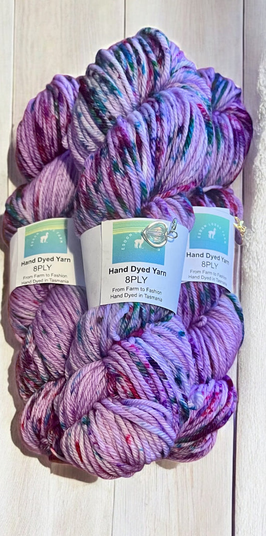 Lavender Green 8Ply DK yarn