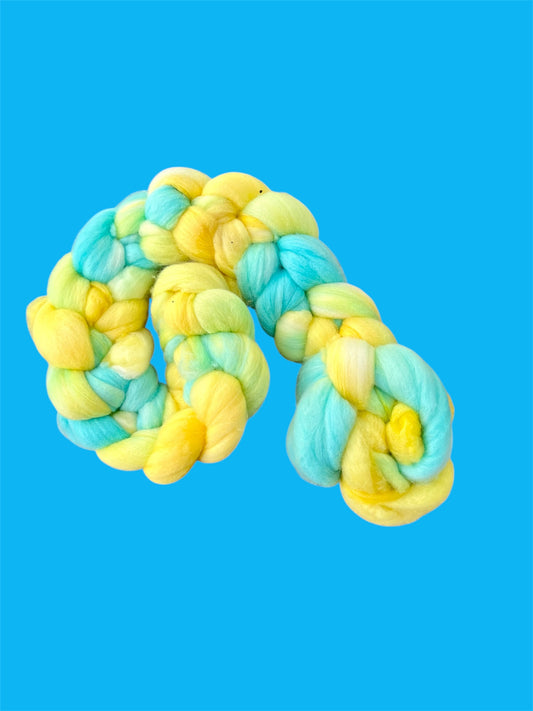 Merino Wool Top ( Roving ) - Beach Escape