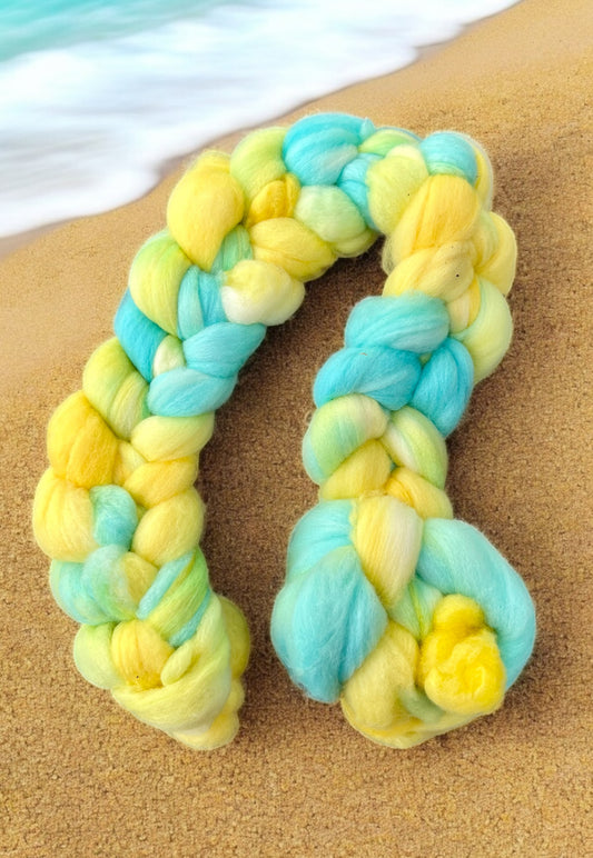 Merino Wool Top ( Roving ) - Beach Escape