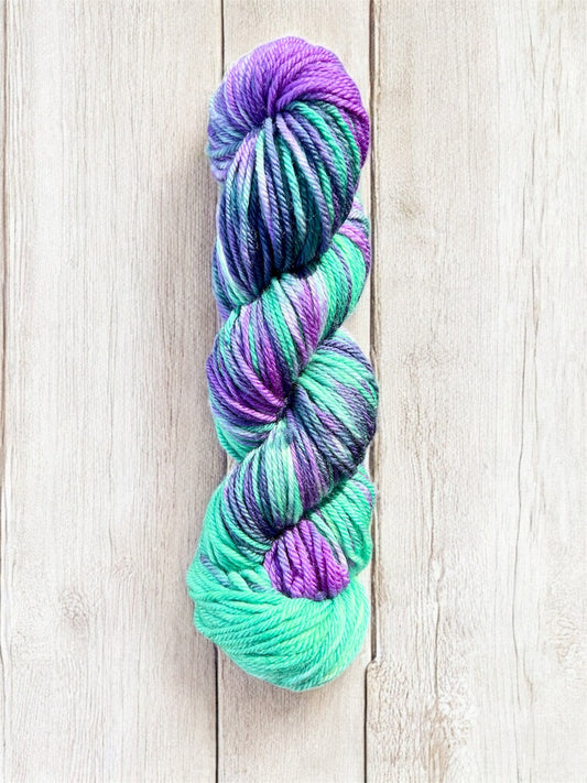 Country Iris 8Ply DK Yarn