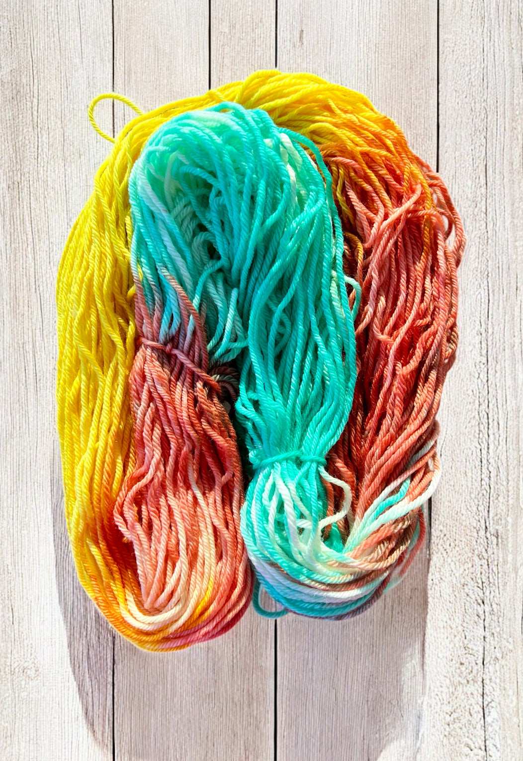 Summer Daisies 8ply/Dk yarn Australian Merino Wool