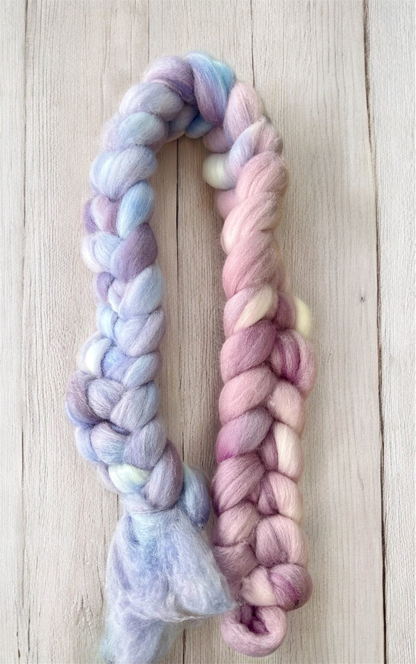 Merino Wool Top ( Roving ) - Hydrangea