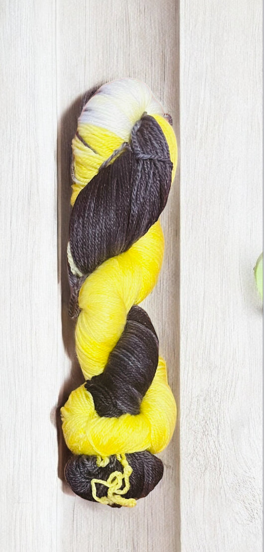 Soft Sock yarn 4ply - Bumbleebee