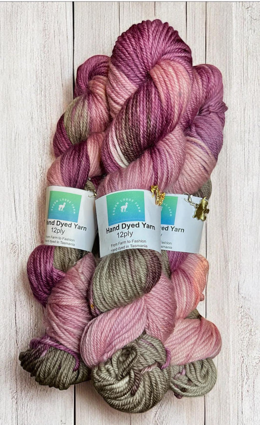 Autumn Leaves 12ply yarn