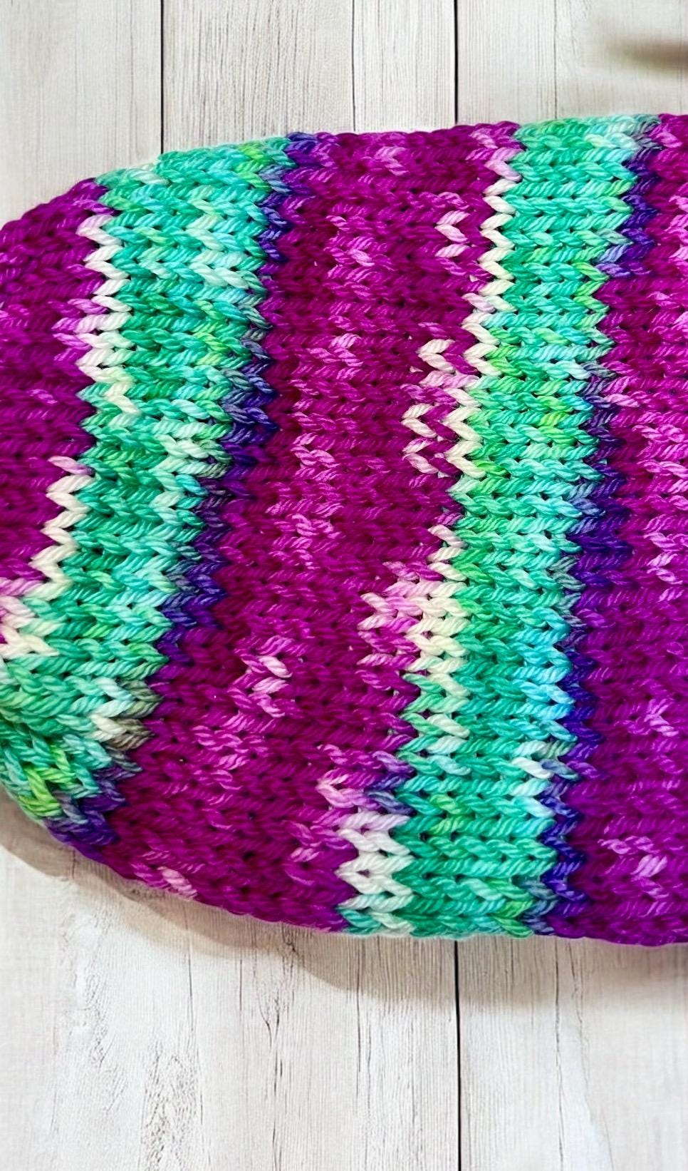 Raspberry Ripple DK 8ply / DK yarn
