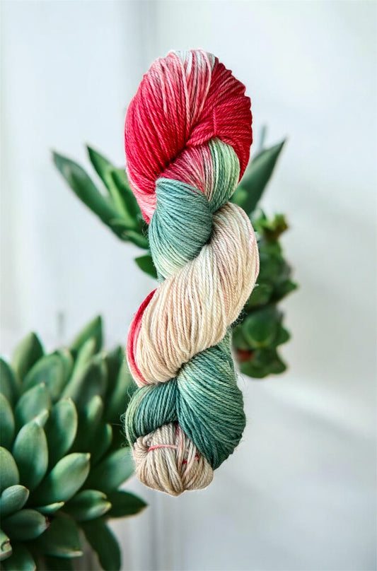 Waratah  4ply Yarn