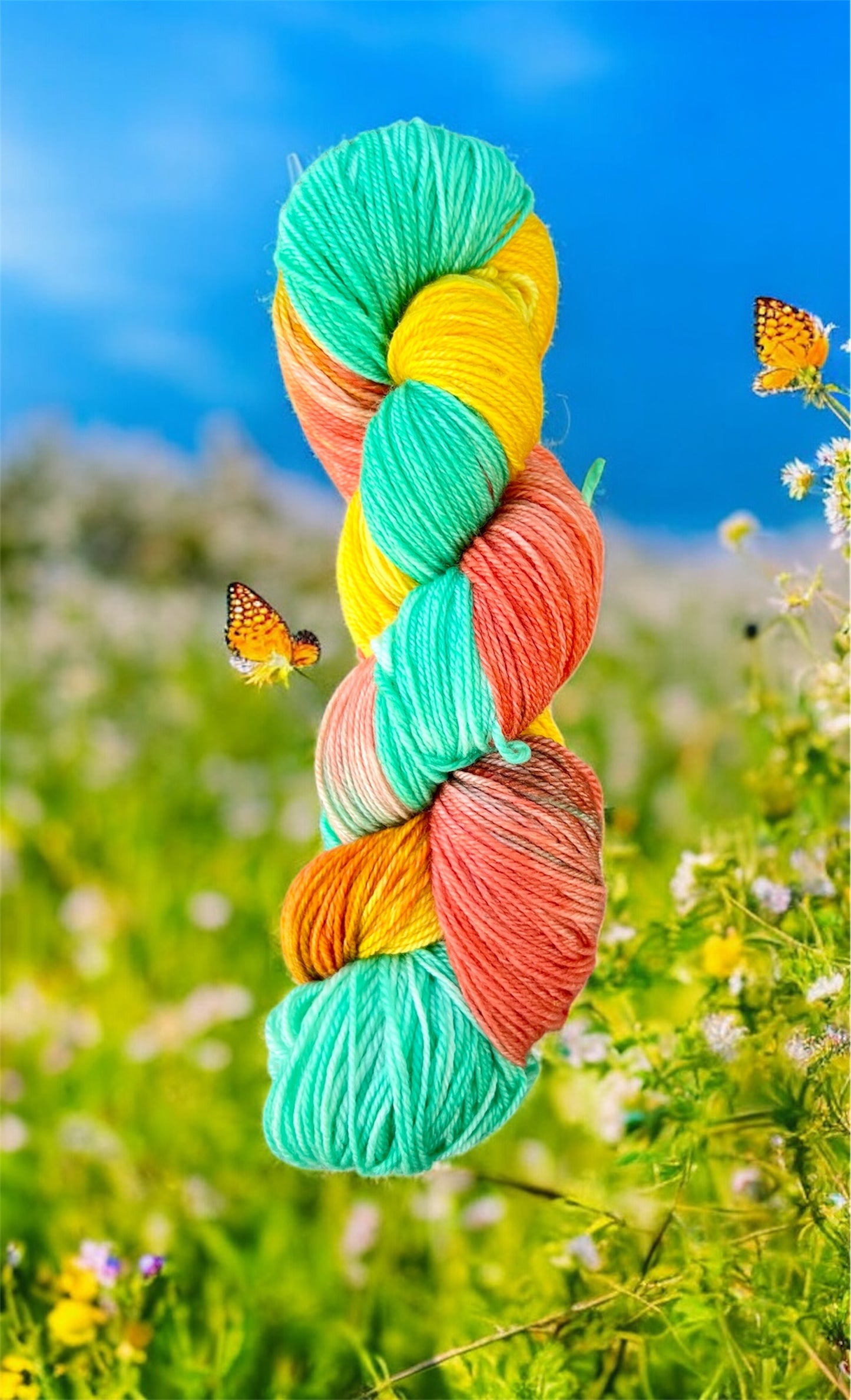 Summer Daisies - Sock yarn 4ply