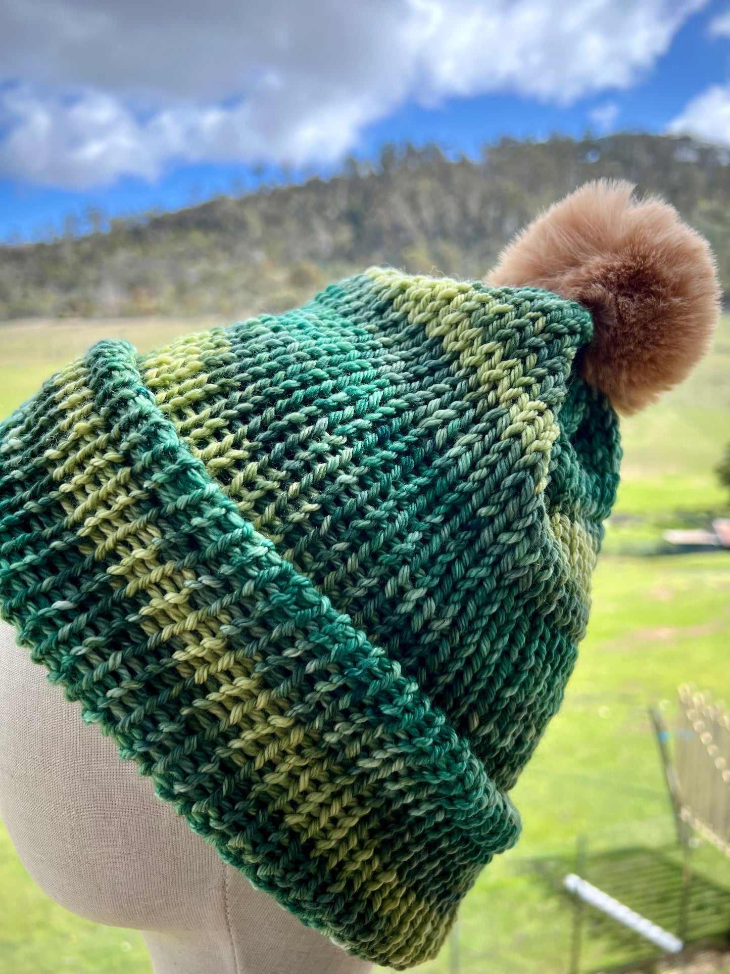 Strahan 8ply/ DK yarn